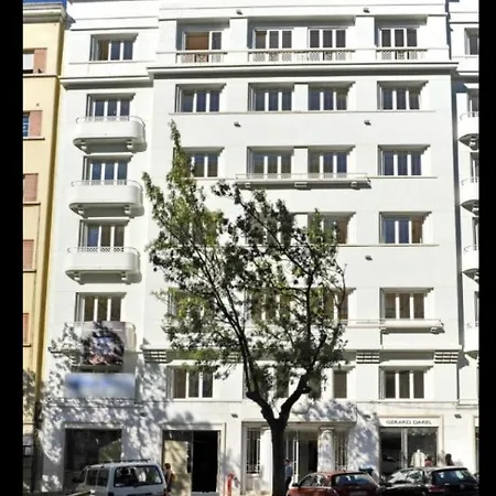 D`hôtes Standing Centre Lisbonne 4*